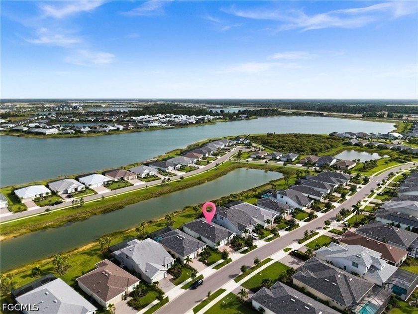 Welcome to your lakeside paradise at 42364 Edgewater Drive - photo 42