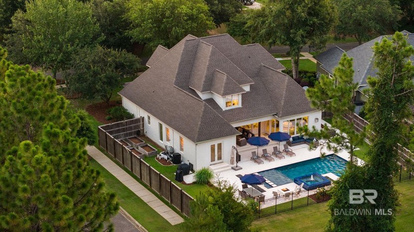 Available to show to Pre-Qualified buyers. This exceptional - photo 4