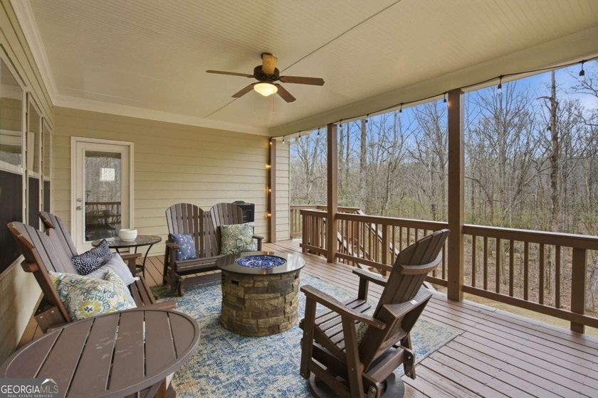 Owner's suite on the main, flexible main-level guest/office - photo 14