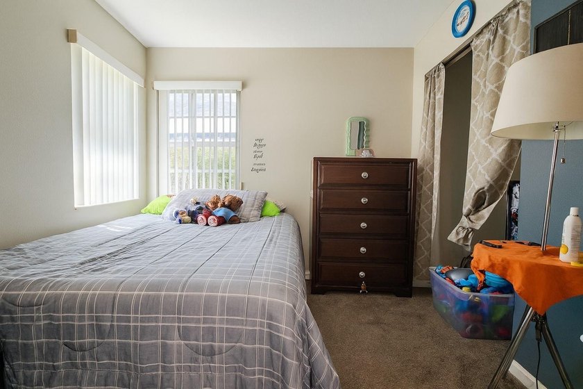 Discover this charming 2-bedroom, 1-bath single-family home - photo 15
