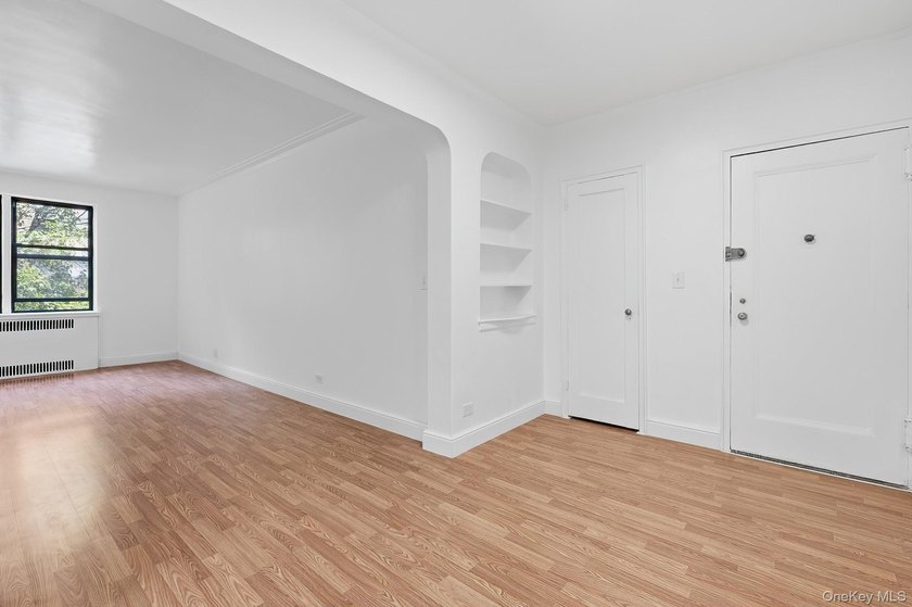 This is a prewar Mid-rise elevator building built in 1914. Unit - photo 2