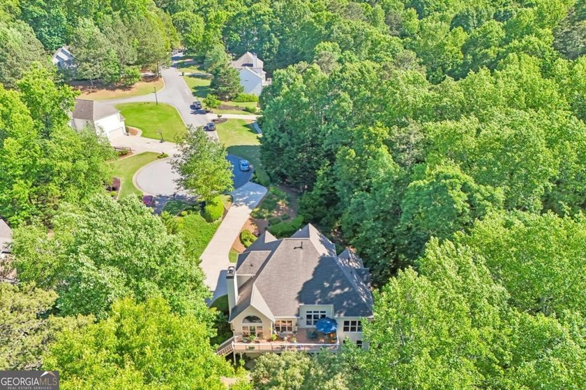 MAJOR PRICE IMPROVEMENT! One of the best priced-per-sqft homes - photo 39