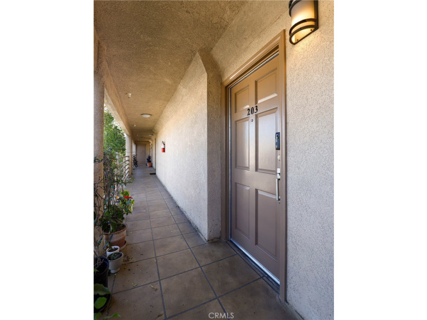 Proud to present this stunning 3-bedroom, 2.5-bath - photo 37
