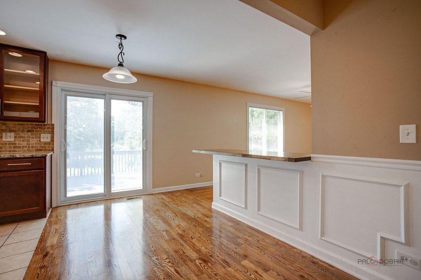 STOP THE CAR!!! THIS IS THE ONE!!!! 4BD, 1.5 bath, with a - photo 5