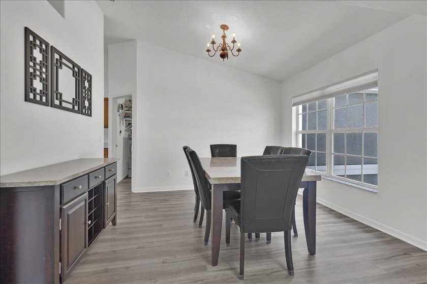 Discover the perfect combination of space, comfort, and location - photo 14