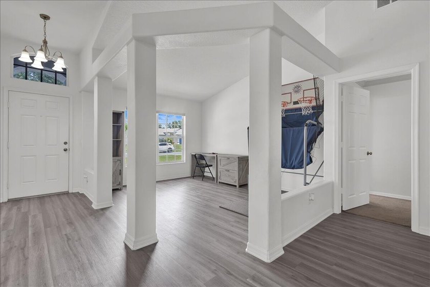 Discover the perfect combination of space, comfort, and location - photo 17
