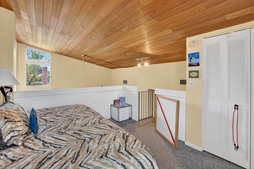 HUGE PRICE REDUCTION, Don't miss this one!!! Welcome to this - photo 23