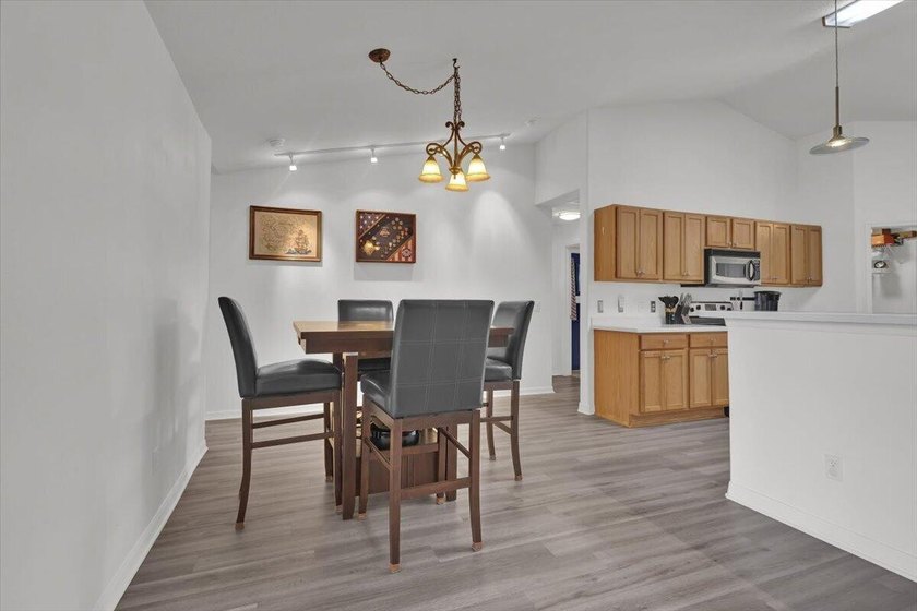 Discover the perfect combination of space, comfort, and location - photo 25