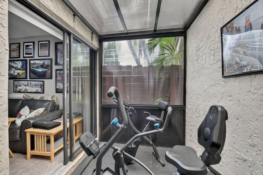 HUGE PRICE REDUCTION, Don't miss this one!!! Welcome to this - photo 33