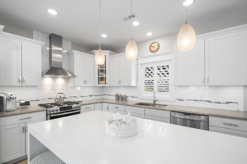 Located in the highly sought-after Gardens section of Ocean City - photo 23