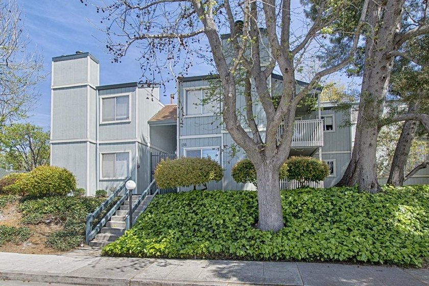 Peaceful, tucked away townhome just minutes from the Santa Cruz - photo 18