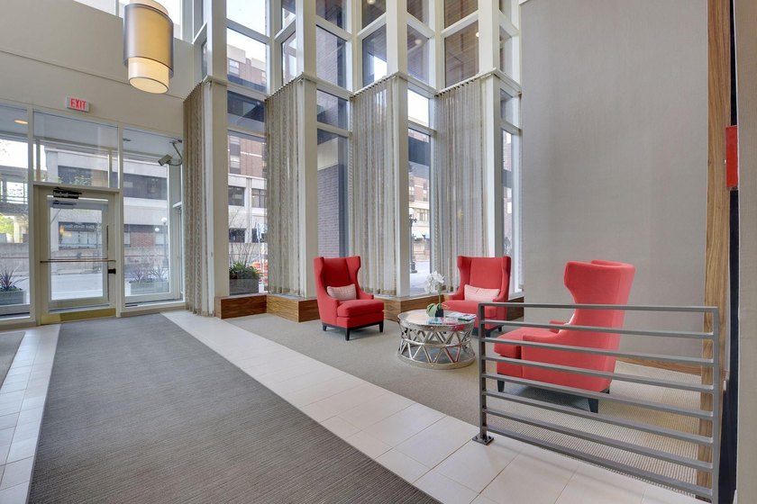 Welcome to The Airye Condos - the tallest building in Downtown - photo 29