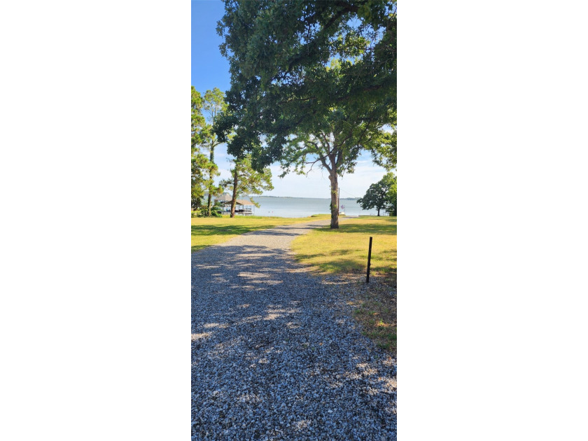 Build your dream home and start enjoying the lake lifestyle on - photo 11