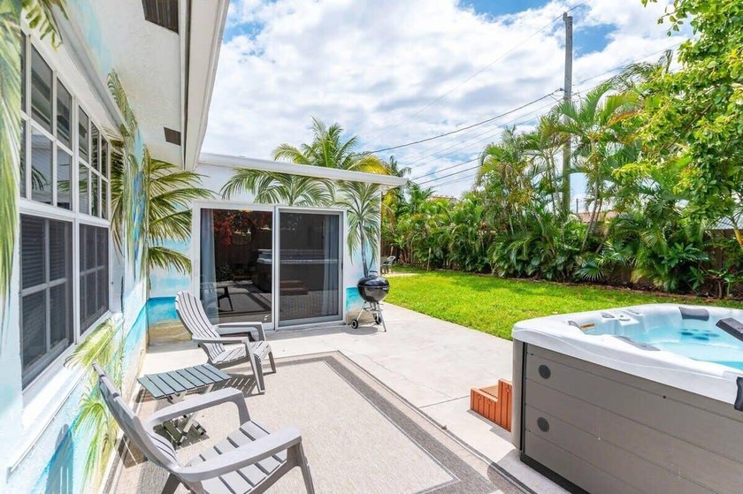 Beautifully updated and meticulously maintained home in a great - photo 18