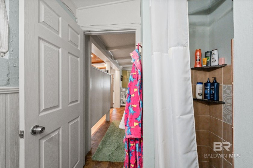 FULLY FURNISHED | BEAR POINT | GOLF CART COMMUNITY | PRIVATE - photo 22