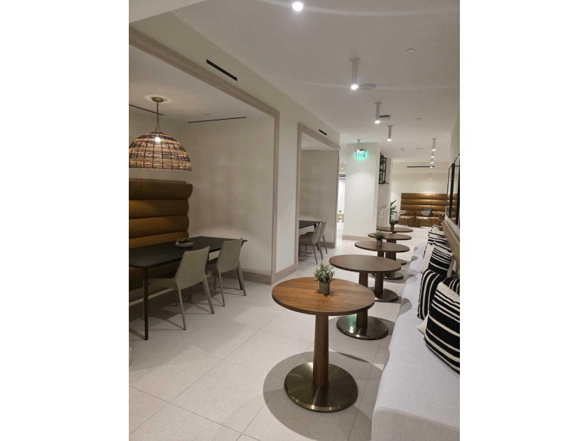 225 N Miami Ave 910 - photo 22
