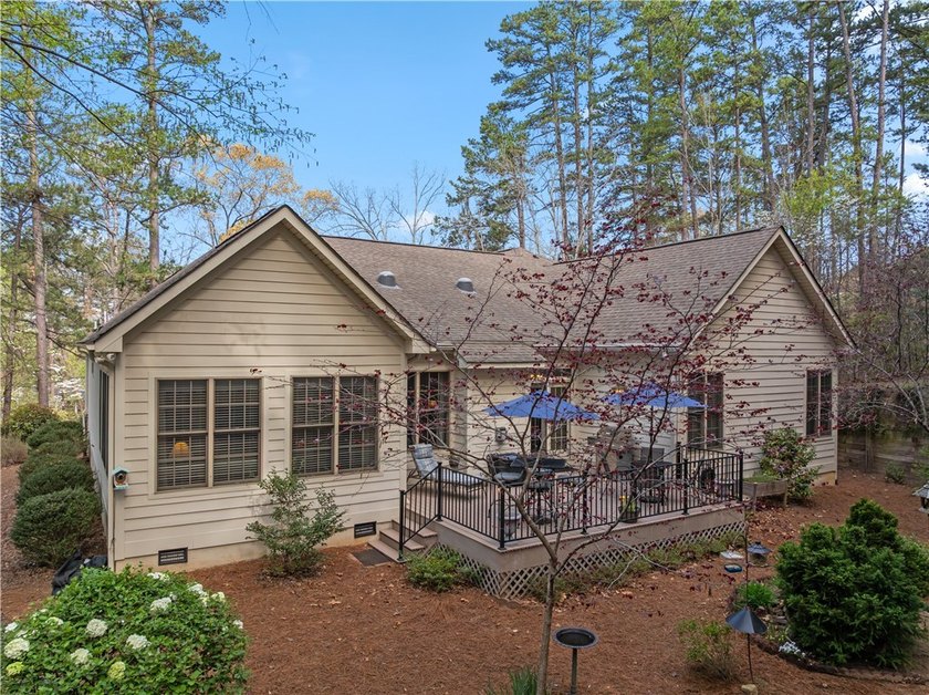 Effortless Living in Keowee Key SOLD - photo 2