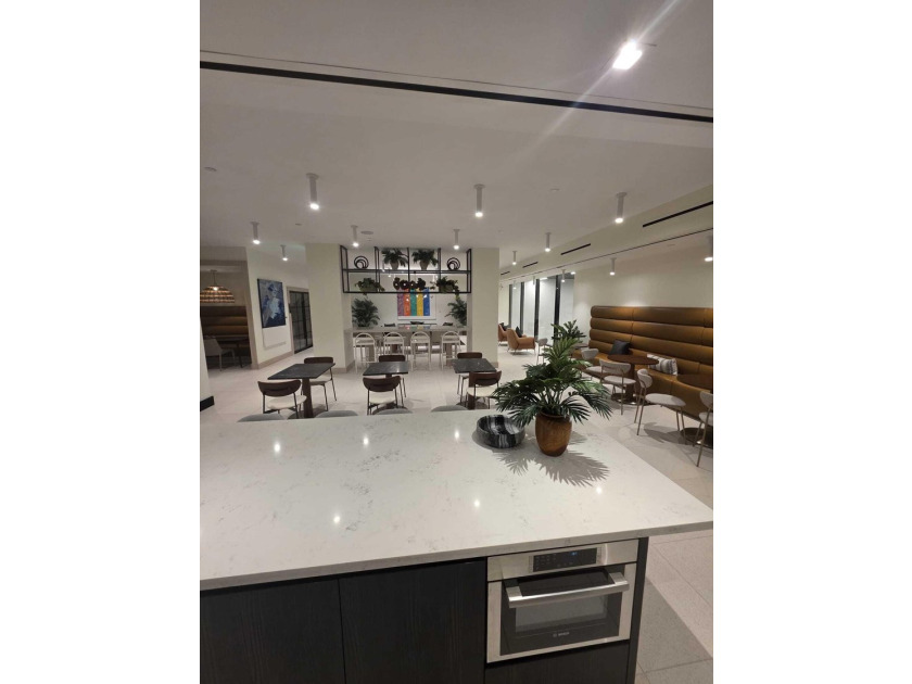 225 N Miami Ave 910 - photo 43