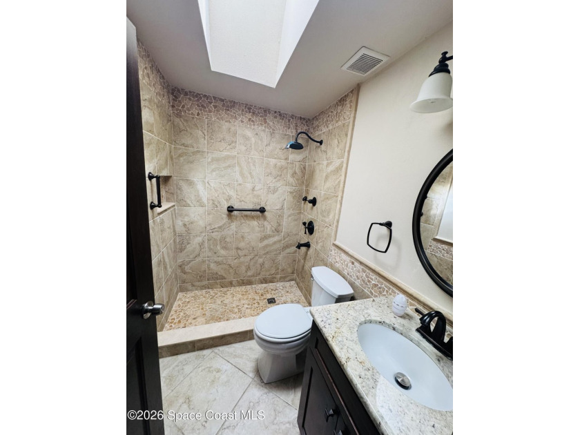 Opportunity awaits with this spacious 5-bedroom, 2-bath home - photo 17