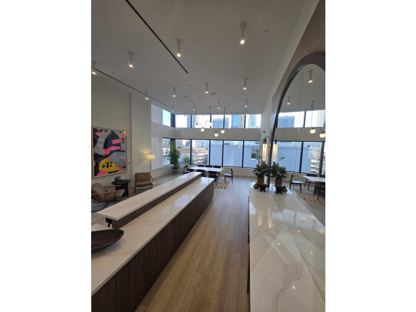 225 N Miami Ave 804 - photo 25