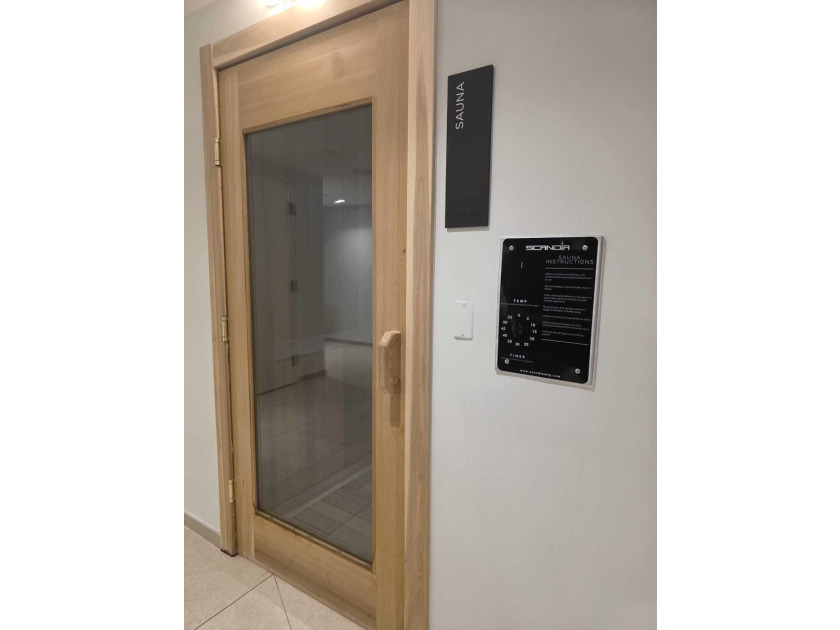 225 N Miami Ave 804 - photo 31