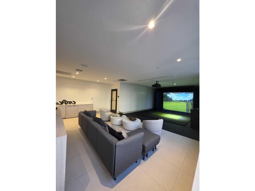 225 N Miami Ave 804 - photo 36