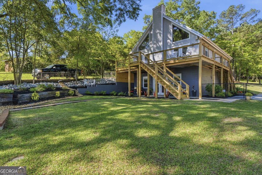 Experience lakefront living at its finest in this spacious - photo 5