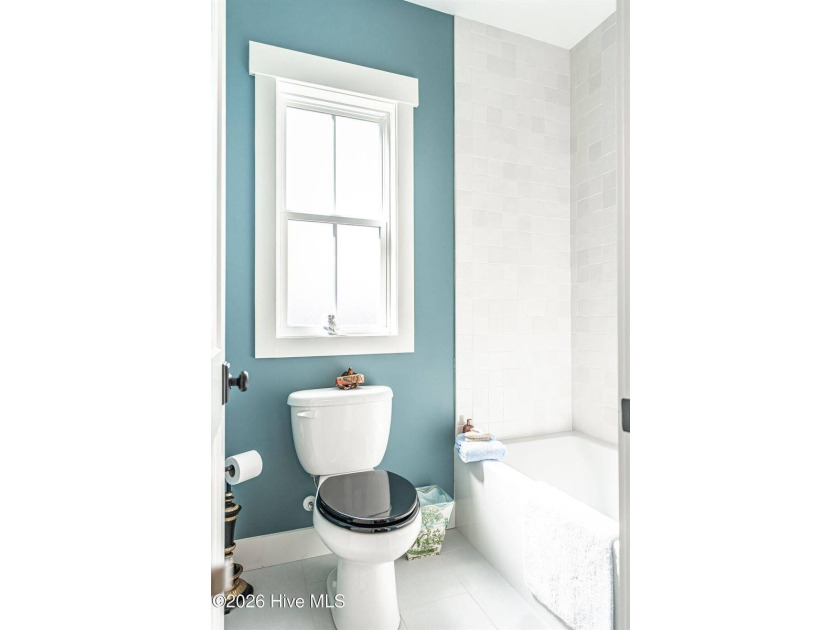 Price improvement! Now offered at $955,000. This impeccably - photo 28
