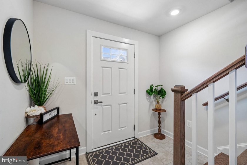 Opportunity is knocking ! The seller is offering $10,000 toward - photo 3