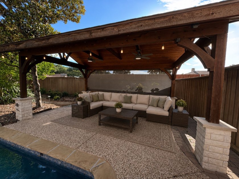 Beautiful 1.5-story home in the desired Canyon Creek subdivision - photo 10