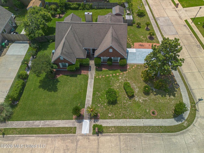 Price reduced!!!! Come see this spacious 1,915-square-foot - photo 19