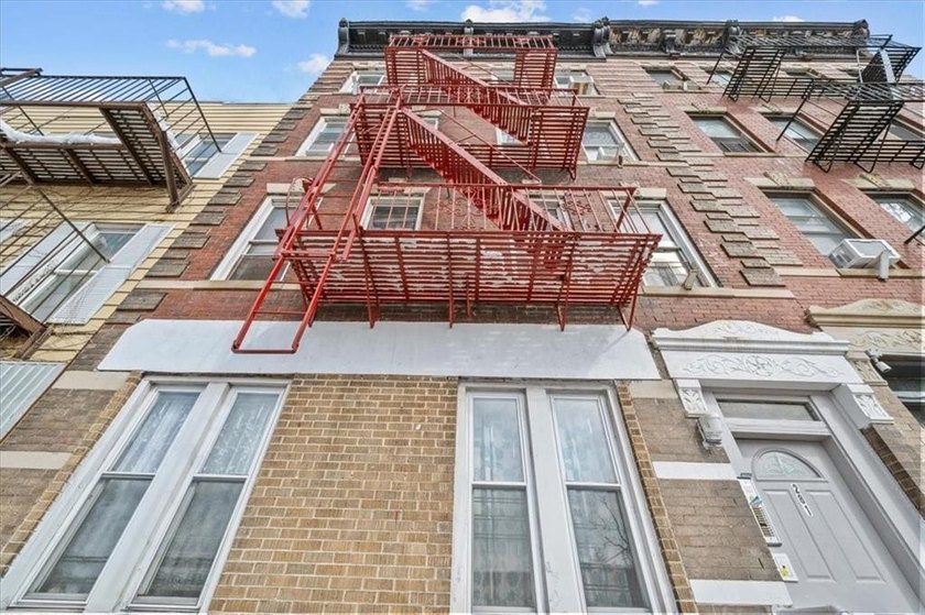 Turnkey multifamily investment - 281 23rd Street is a - photo 8