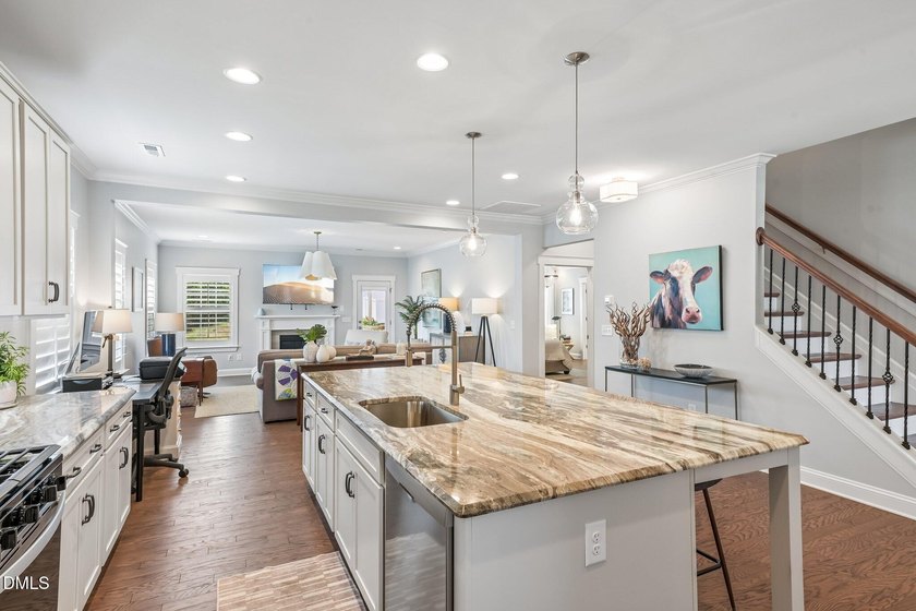 Welcome to 3451 Castlerock Drive, a quiet street in sought after - photo 13