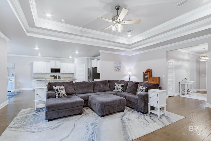 Welcome to this stunning home located in the prestigious Crafts - photo 2