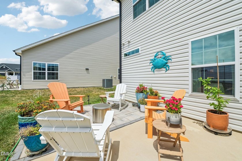 Welcome to 3451 Castlerock Drive, a quiet street in sought after - photo 36