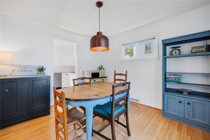 Welcome to 94 Meadow Drive in the heart of Brighton! This - photo 9