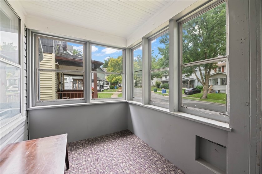Side-by-side duplex offering a great investment opportunity - photo 3