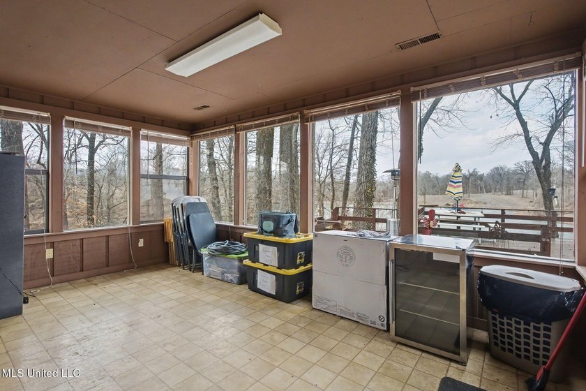 Rare opportunity to own 21+ acres in the heart of Hernando! This - photo 20