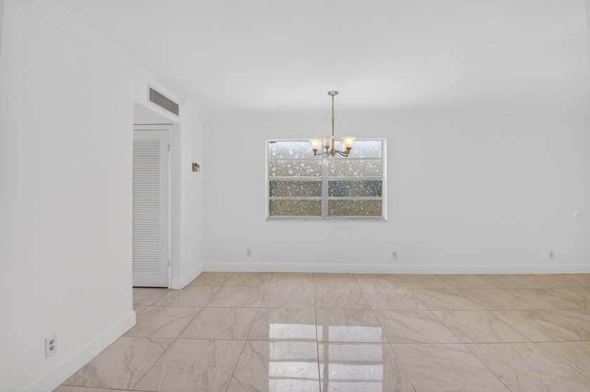 Updated 1-Bed, 1.5-Bath Condo in Kings Point. Second-floor condo - photo 15