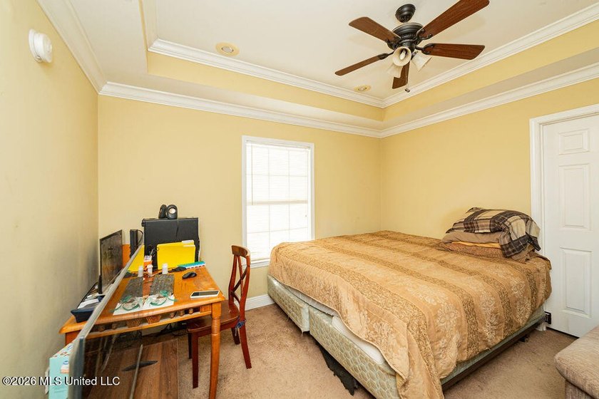 Nice 3b/2b home with a big, fenced backyard. Great floor plan - photo 18
