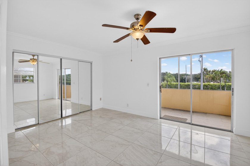 Updated 1-Bed, 1.5-Bath Condo in Kings Point. Second-floor condo - photo 23
