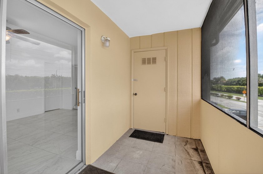 Updated 1-Bed, 1.5-Bath Condo in Kings Point. Second-floor condo - photo 29