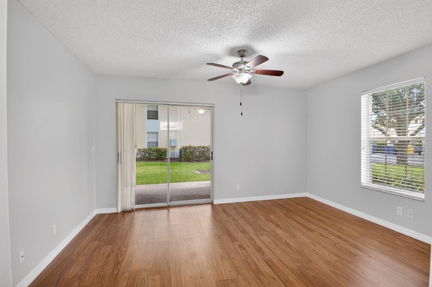 Welcome to this thoughtfully designed two-bedroom, two-bathroom - photo 17