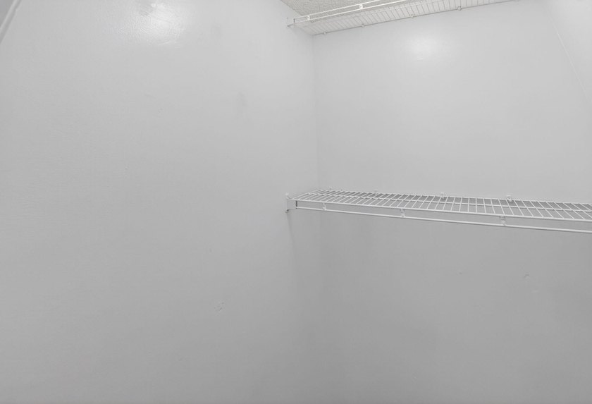 Welcome to this thoughtfully designed two-bedroom, two-bathroom - photo 19