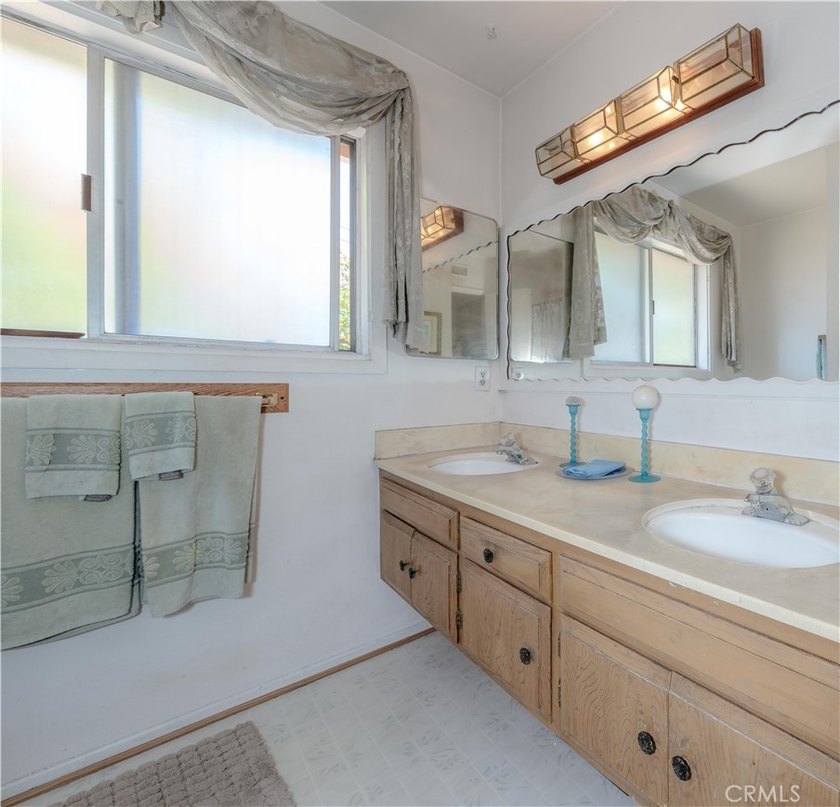 Welcome to Garden Grove, a rare opportunity to own a maintained - photo 21