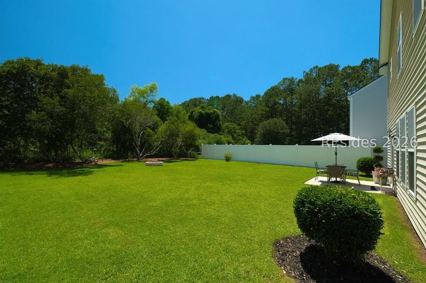 Welcome to this beautifully updated 3-bedroom, 2.5 bath home in - photo 29