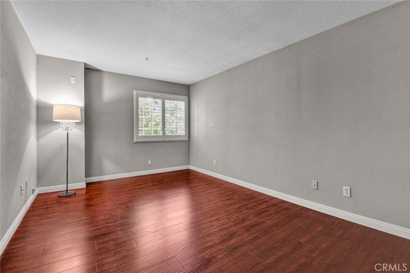Ideally located in the highly desirable South Coast Metro area - photo 34