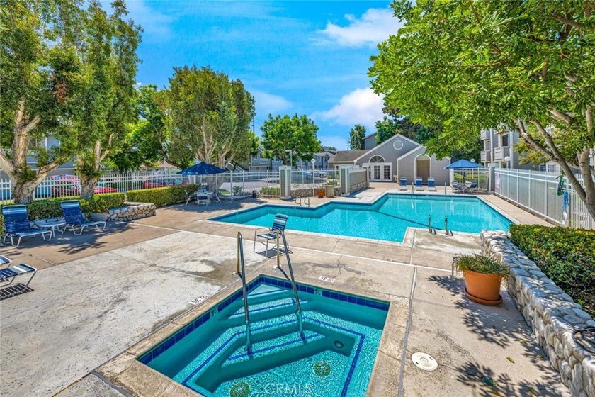 Ideally located in the highly desirable South Coast Metro area - photo 45