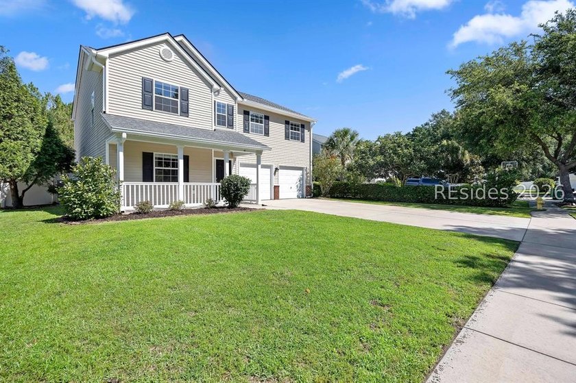 Set on a quiet cul-de-sac, 41 Lakeside Drive offers a sense of - photo 40