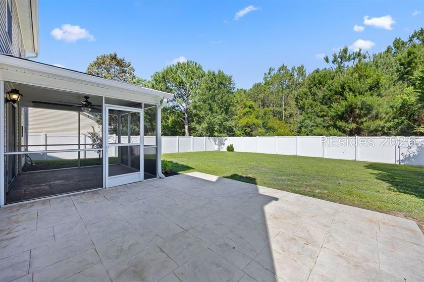 Set on a quiet cul-de-sac, 41 Lakeside Drive offers a sense of - photo 42